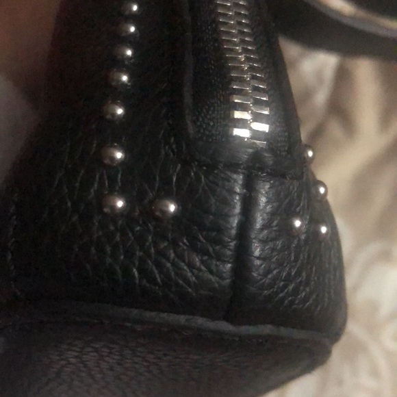 New Brighton black leather small crossbody purse - Picture 11 of 14